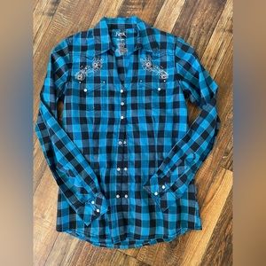Wrangler Rock 47 Western button up blouse